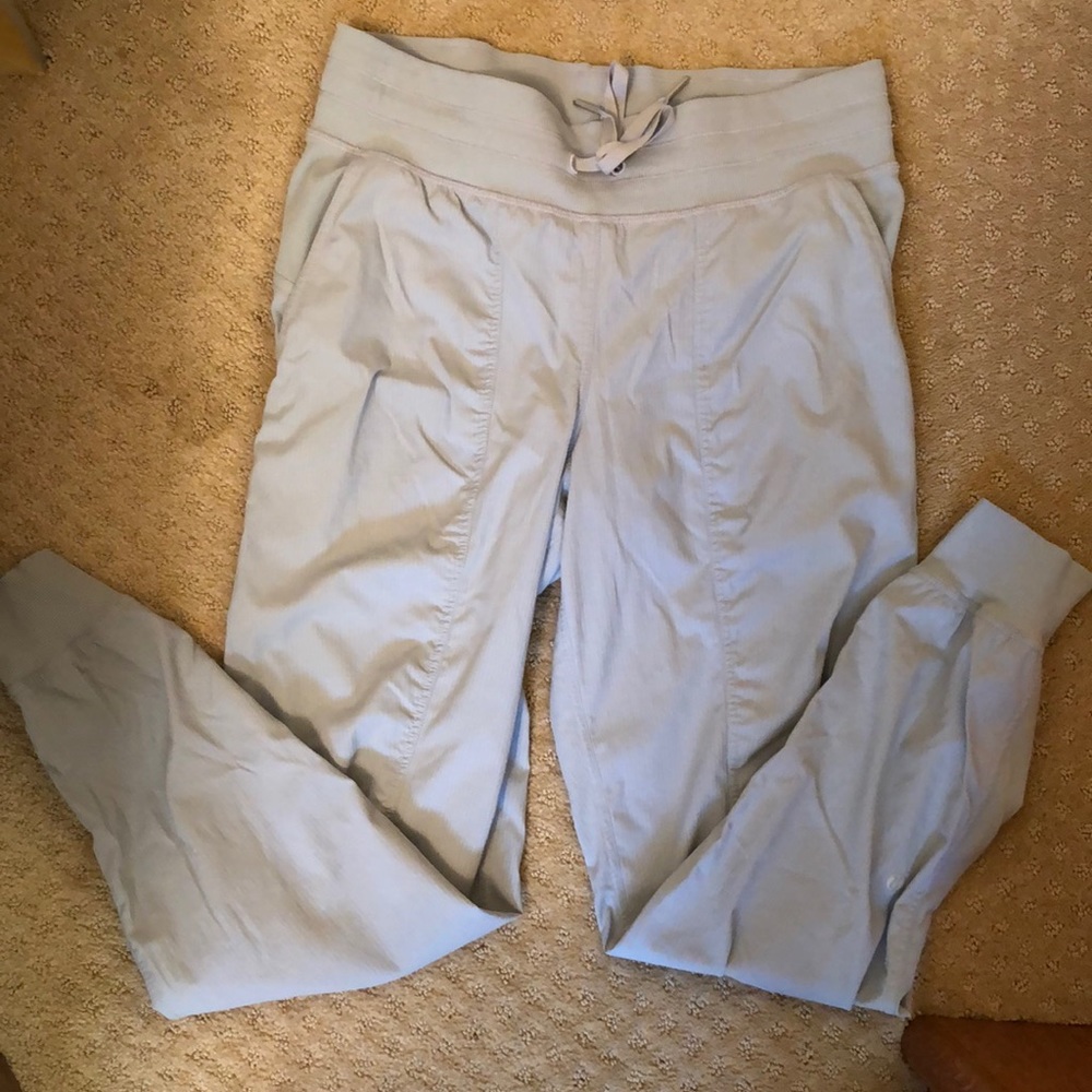 Lululemon dance studio jogger